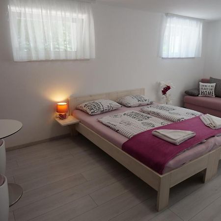 Anna Villa Fuered Boutique Rooms Balatonfured Bagian luar foto
