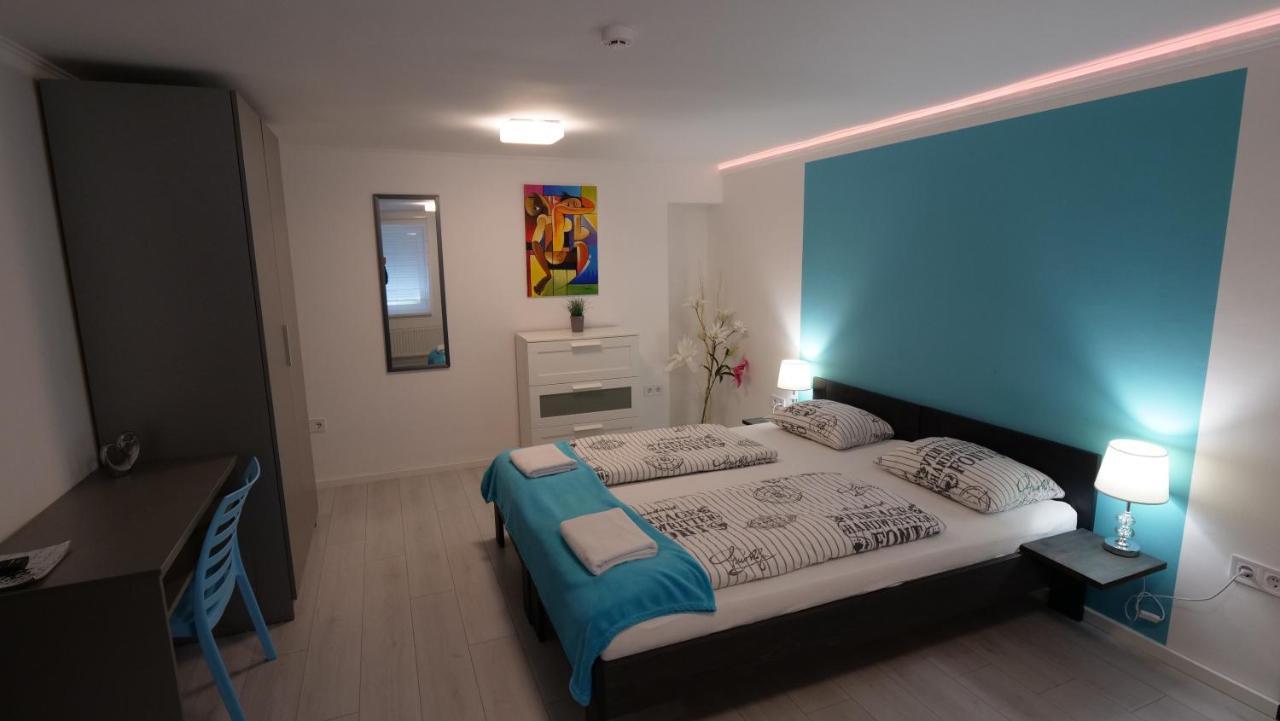 Anna Villa Fuered Boutique Rooms Balatonfured Bagian luar foto