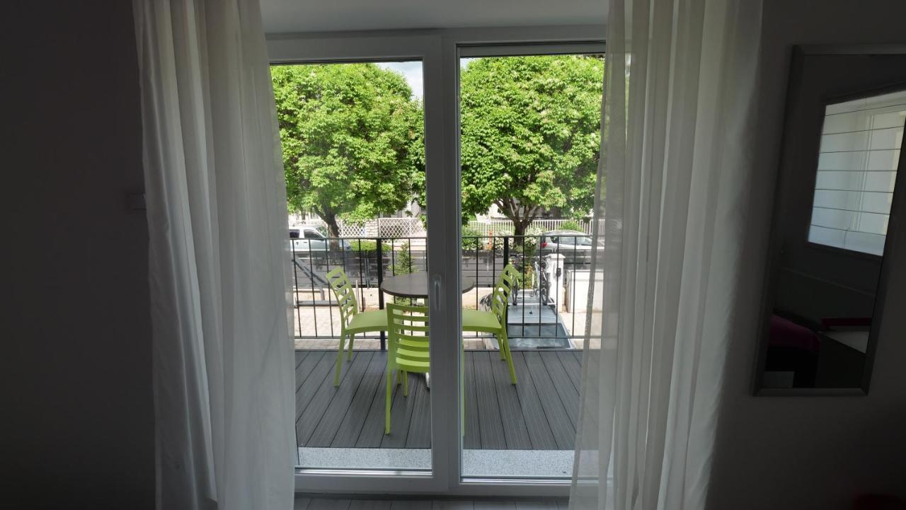 Anna Villa Fuered Boutique Rooms Balatonfured Bagian luar foto