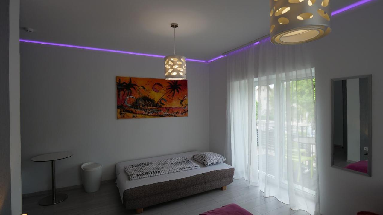 Anna Villa Fuered Boutique Rooms Balatonfured Bagian luar foto