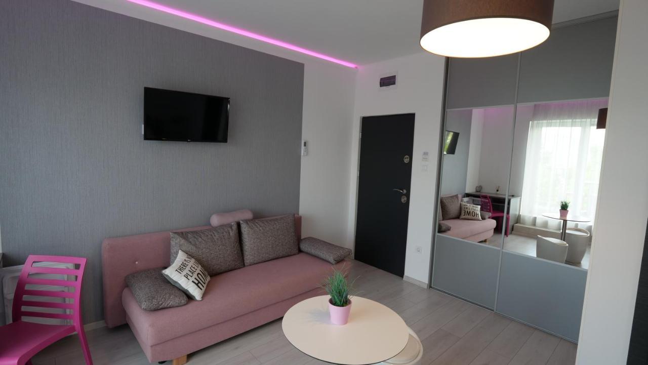Anna Villa Fuered Boutique Rooms Balatonfured Bagian luar foto