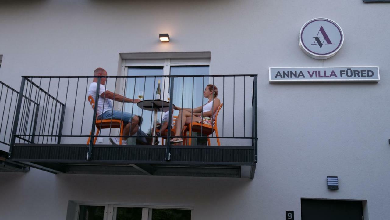 Anna Villa Fuered Boutique Rooms Balatonfured Bagian luar foto