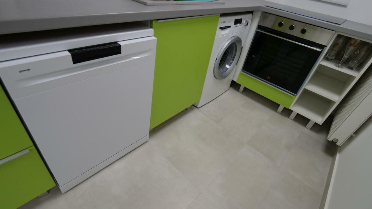 Anna Villa Fuered Boutique Rooms Balatonfured Bagian luar foto