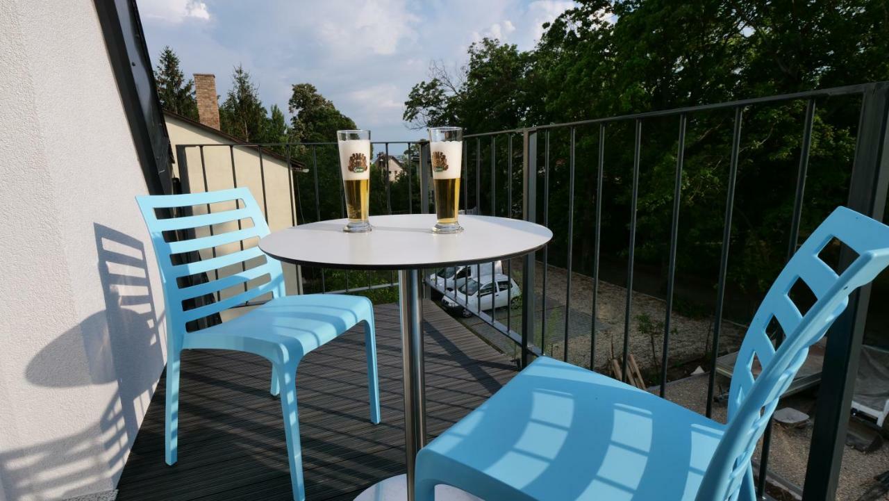 Anna Villa Fuered Boutique Rooms Balatonfured Bagian luar foto